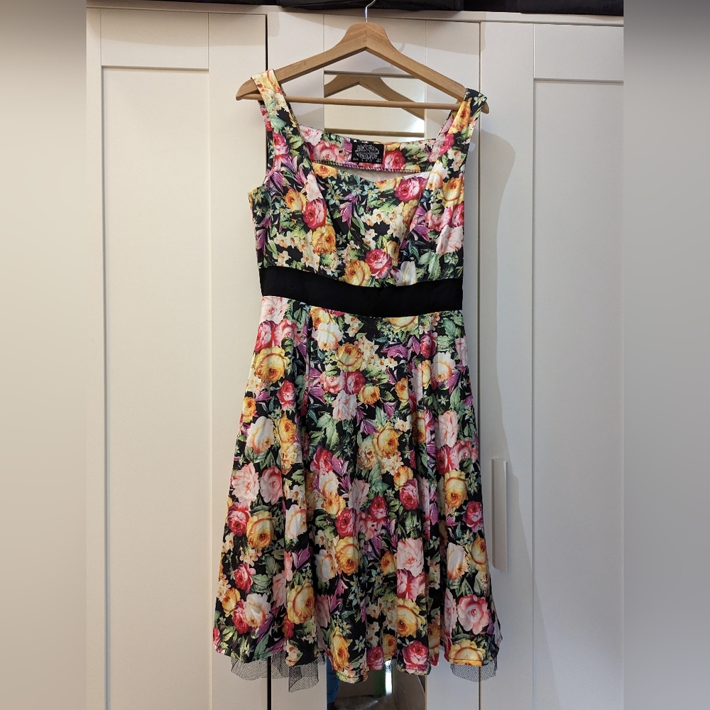 Hearts & Roses sateen flower dress